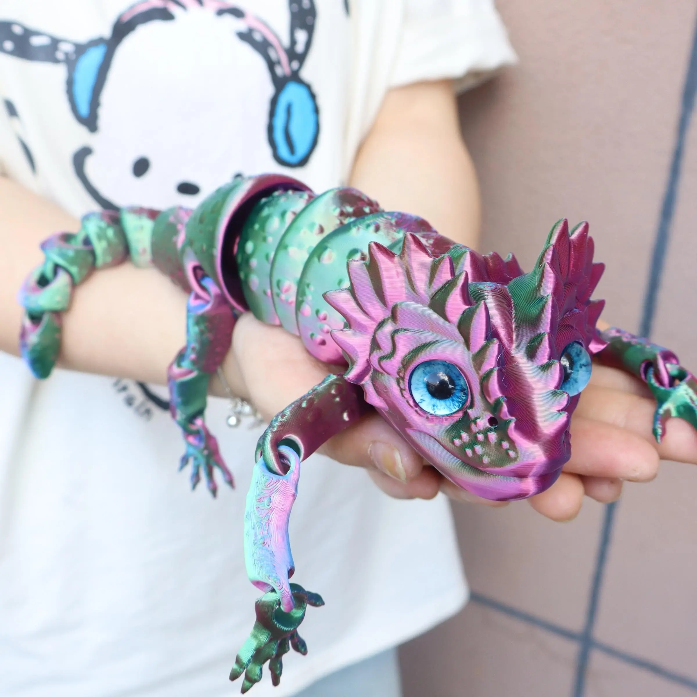 3D-Printed Lizard Figurine, Collectible Figurines, Articulated Animal Figurines, Realistic Eyes and Moveable Joints, Home Decor Prop, Decoration, Birthday Present, Collectible Figure Decor, Articulating Figurines