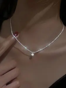 Women's Elegant Rhinestone Decor Pendant Necklace, Minimalist Trendy Charm Necklace, Chic Glittering Jewelry As Gift for Girlfriend, Bling Stylish Accessory