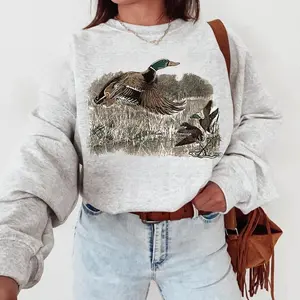 Vintage Duck Sweatshirt, Retro Mallard Shirt, Animal Lover Tee, Fall Aesthetic Shirt, Cozy Autumn Sweatshirt.