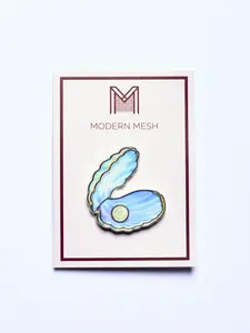Pearl Shell Needle Minder