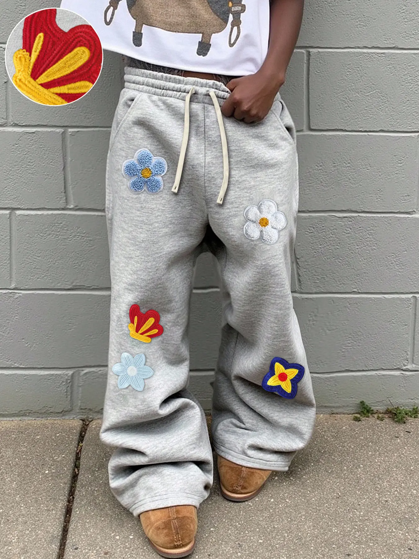 1 Count Unisex Oversized Drawstring Sweatpants, Vintage Pants Style with 3D Flower Patches, Ideal for Street Fashion, Travel and Daily Comfort Wear
