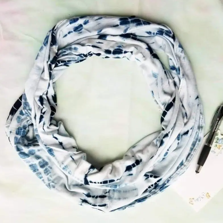 Alma de Añil Viscose Cotton Infinity Scarf