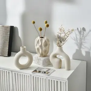 3pc Ceramic Surprise Wind Art Abstract Decorative Vase, Perfect for Reception & Porch Decor, Enhance Your Living Room & Desk with Elegant Beauty, Table Decor Set