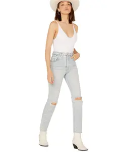 Rolla's Women's Light Wash High Rise Distressed Slim Dusters Straight Jeans - 14112B