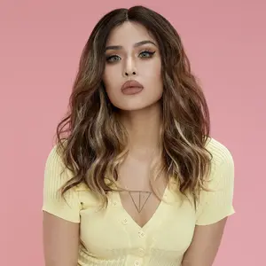 [Style Icon] 18 Inch Lace Wig Short Wavy Wig 5” Deeper Middle Part Lace Wig Natural Hair Synthetic Wig For Women