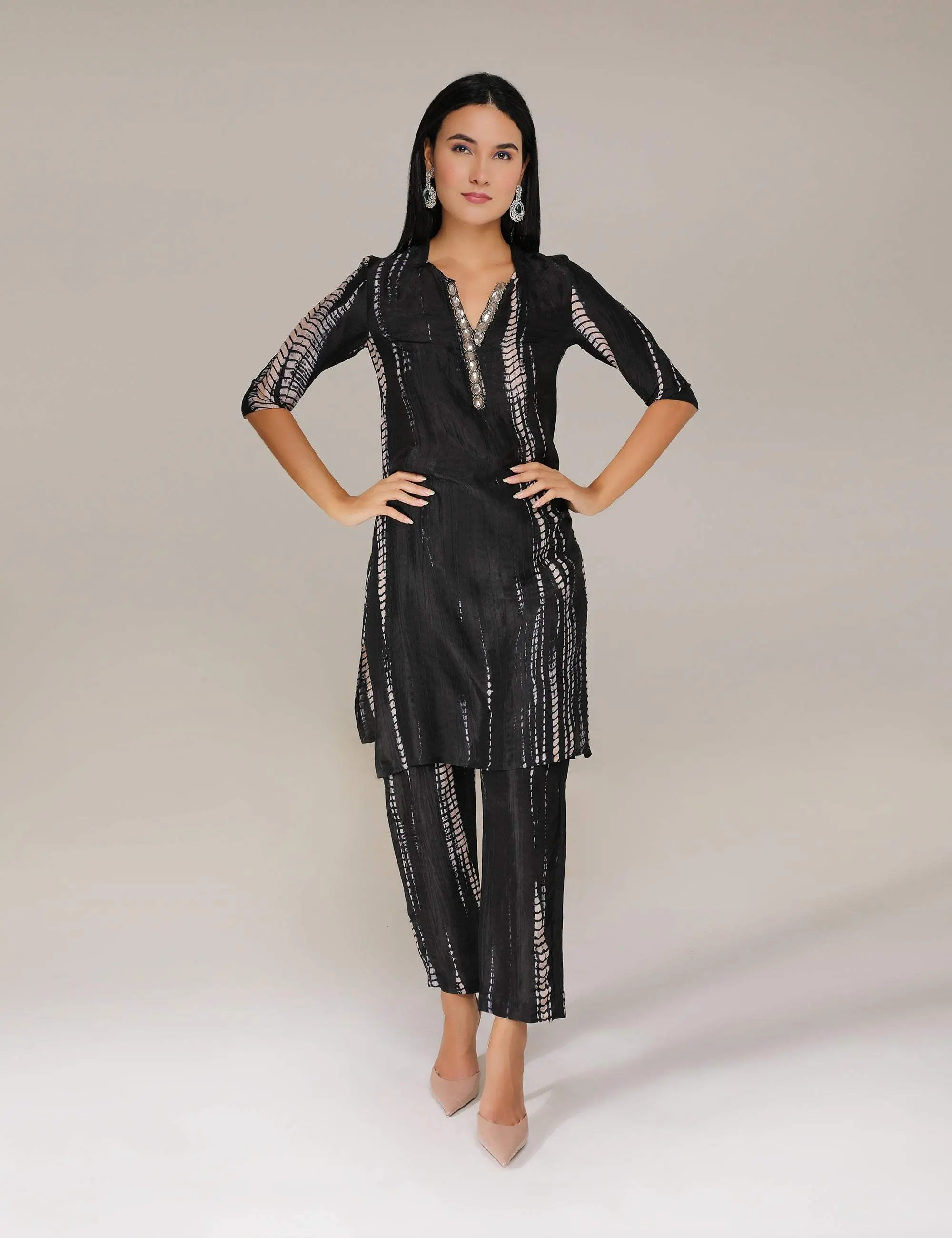 Black raya Straight Kurta with Pants