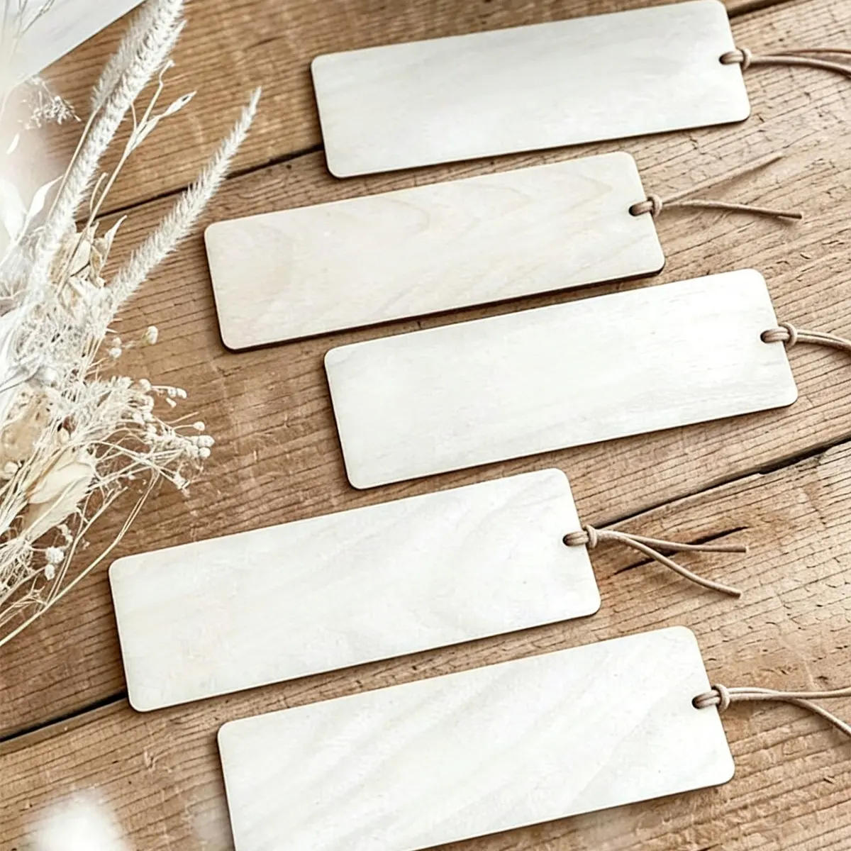 Customizable Wooden Bookmarks, Book Page Markers, Personalized Gifts for Students, Graduation Presents, Wedding Souvenirs, Reusable and Decorative