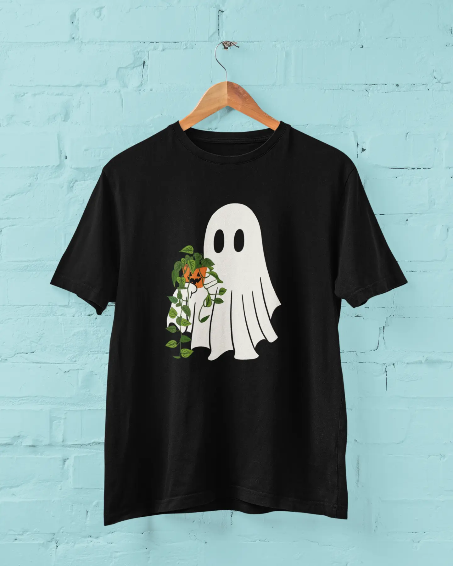 Women's Short-Sleeve Round Neck Casual Streetwear T-Shirt - Black Soft Top with Unique Ghost and Plant Design
