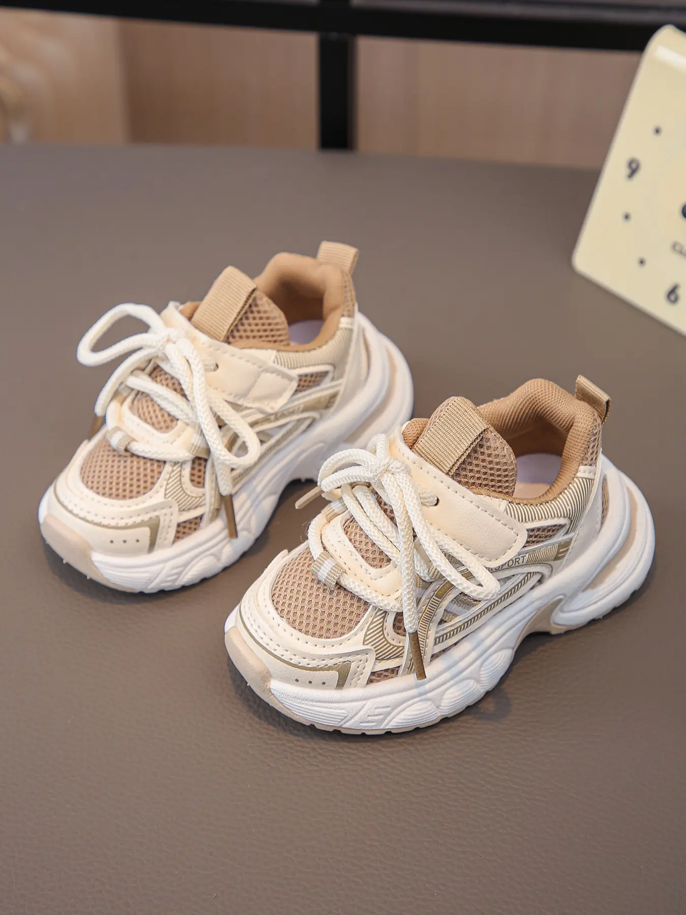 2026 Spring Summer New Baby Shoes, Kids Sports Shoes, Toddler Walking Sneakers, Breathable Boy Girl Running Shoes, Ultra-Light, Suitable for 1-3 Years, Fashionable Casual Training Shoes, Trendy Shoes