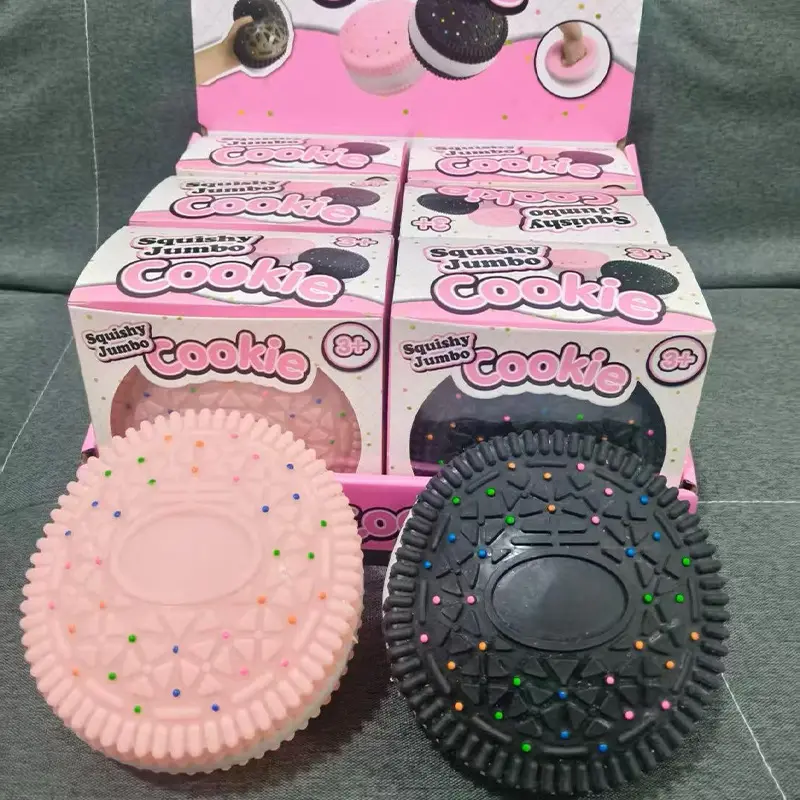 Large Size Sandwich Cookie Squishy Fidget Squeeze Toy, Soft Slow Rebound Food Shaped Stress Relief Squish Model, Cute Simulation Biscuit Squeeze Doll for Kids Party Gifts