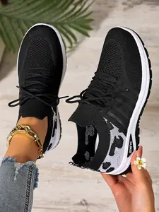 Women's Leopard Print Lightweight Lace-Up Sports Shoes, Breathable Shock Absorption Non-Slip Rubber Sole, Casual All-Season Low Top Sneakers