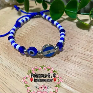 el salvador Mal de Ojo Handmade Bracelet with Blue and White Beads & Flag Charm Cultural Accessory