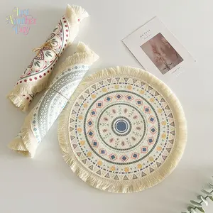 Bohemian Cotton Placemat, Round Woven Fabric Table Mat with Tassels, Heat Resistant Insulated Coaster for Kitchen, Dining Table, Home Decoration