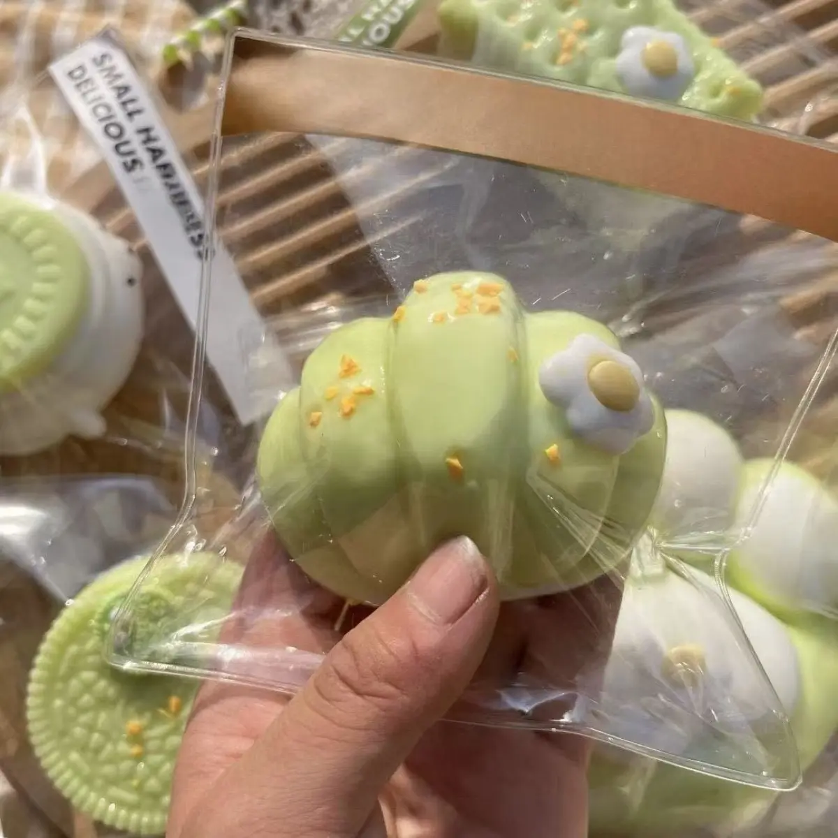 Green Grape Piglet Bun