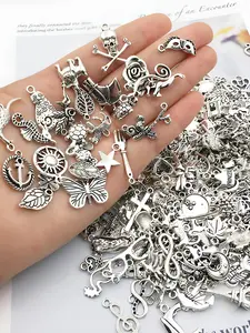 Random Mixed Vintage Antique Tibetan Silver Assorted Charm, Alloy Pendant, DIY Handmade for Bracelet Necklace Earrings Jewelry Making Craft Accessories
