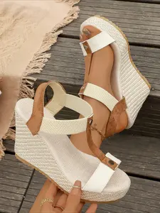 Grass-woven wedge heeled sandals for women, stylish summer wear, outerwear. White strap design, thick sole, height increase, waterproof platform, one-piece sandals, beach shoes, Fashion