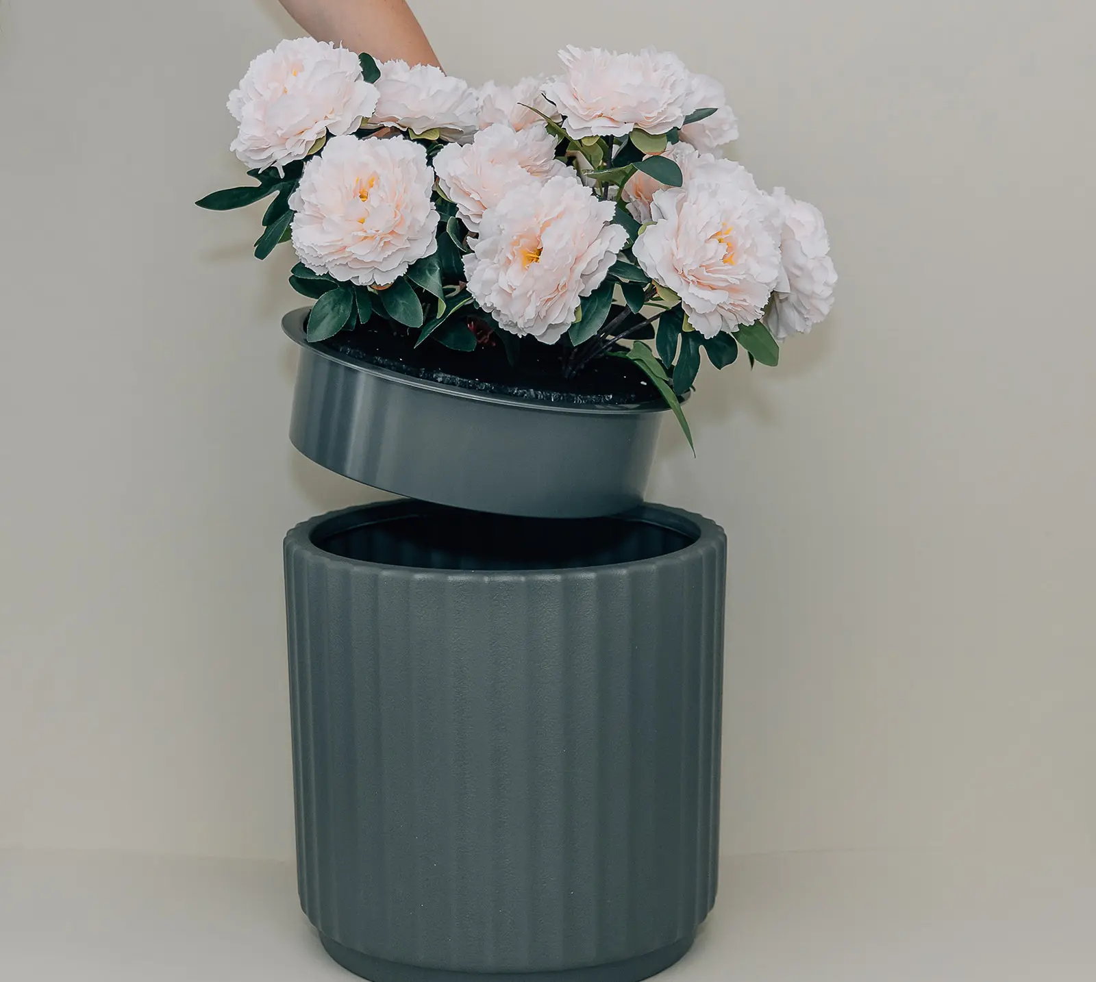 Bloomy Baby Outdoor Floral Diaper Pail - Elegant Design for Stylish Outdoor Use