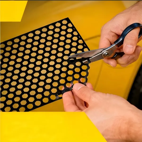 Reflective Honeycomb Grid Automotive Taillight Vinyl Wrap Decal - Self-Adhesive, Easy-Install, Flexible-Cut Car Accessories, No Specialized Tools Needed, Hexagonal Pattern Decor for Hatchback Trucks & Car Trunk Badge