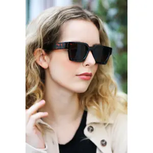 Tortoise Shell Thick Frame Rectangle Sunglasses