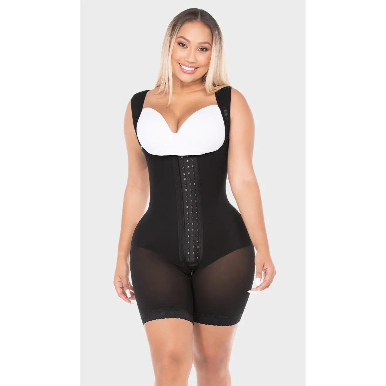 F00489 - HOURGLASS TYPE MID-THIGH FAJA AND ULTRA HIPS CAPACITY