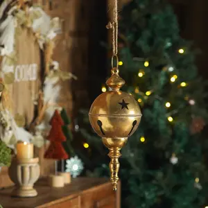 Retro Outdoor Wind Chime Wall-Mounted Decorative Item, Vintage Garden Hanging Ornament, American-Style Courtyard Bell Decoration