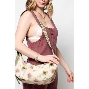 Baggu Medium Nylon Crescent Bag