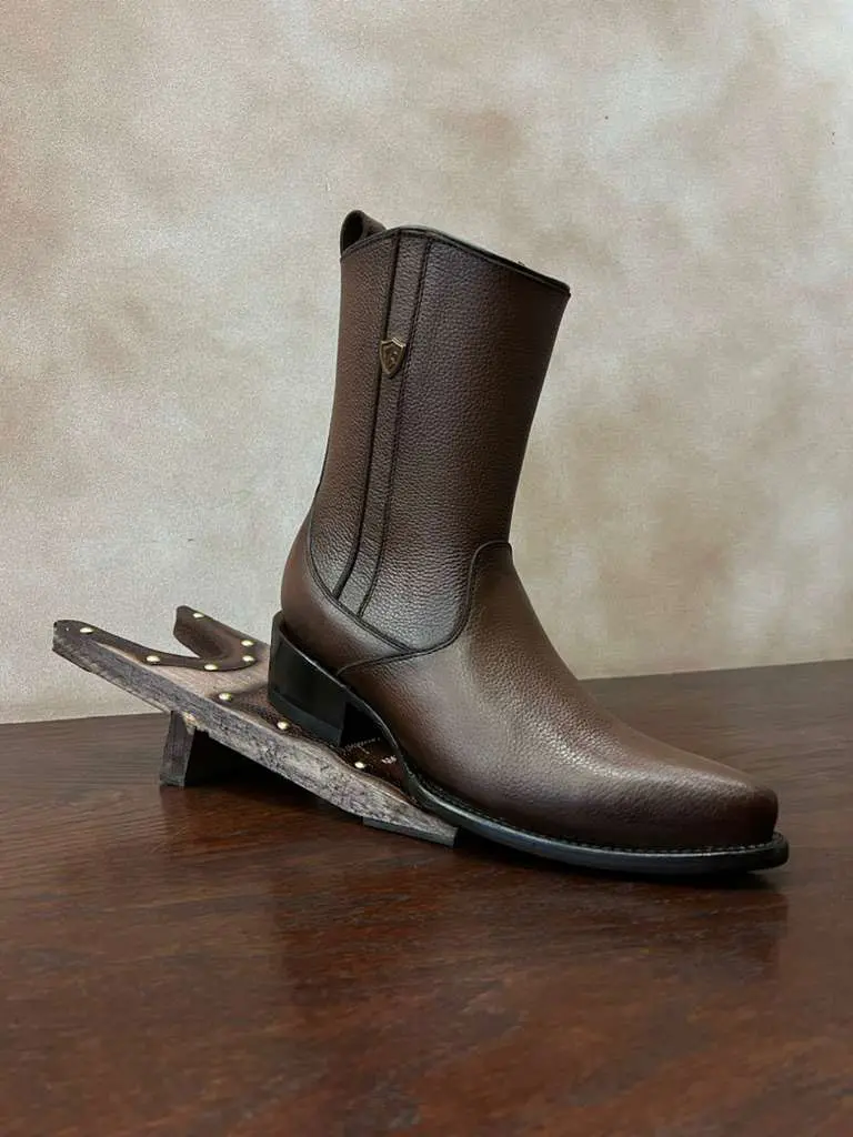 2835816850 - Vaquero Signature Men's Snip Toe Boots Imitation Deer Skin Cafe Difuminado