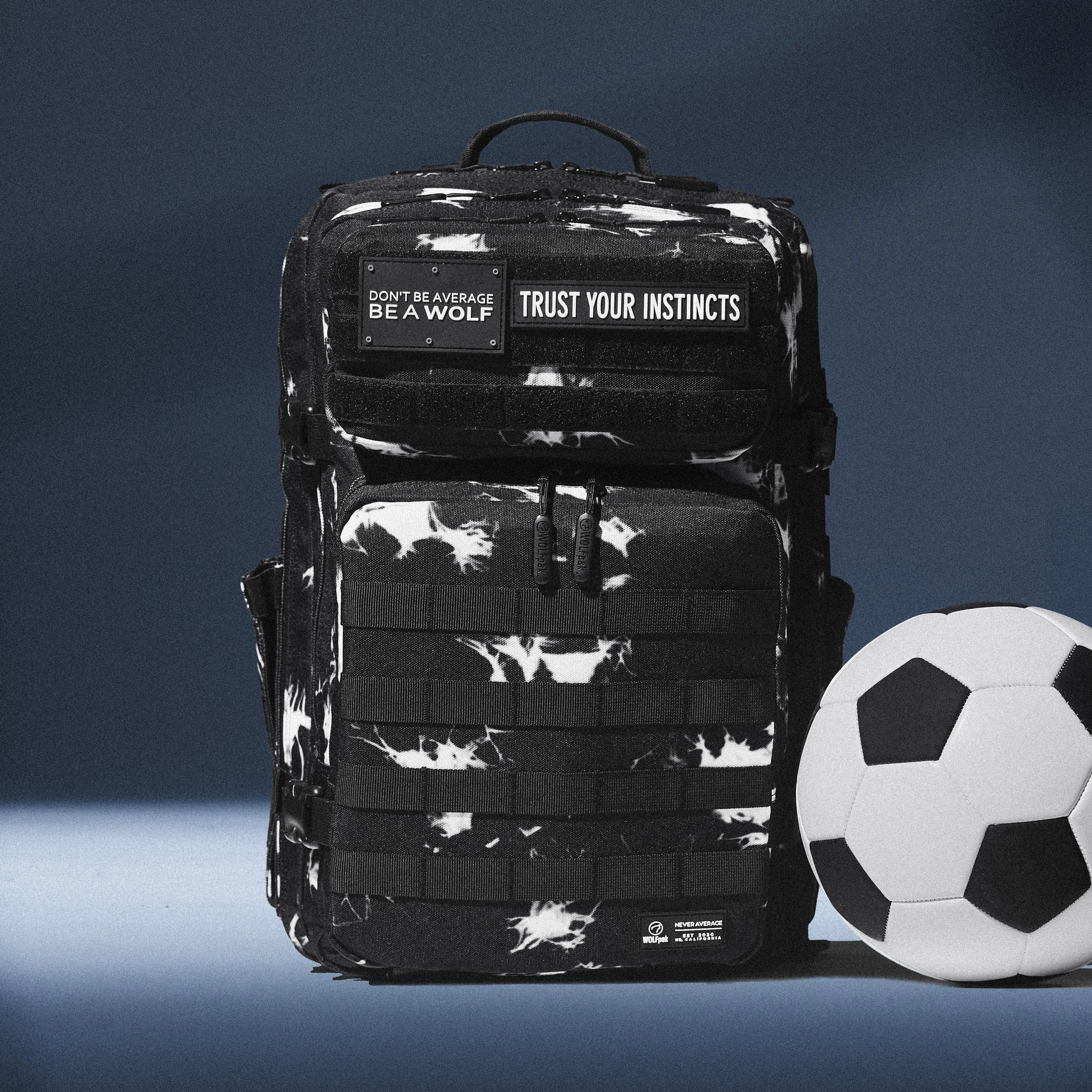 45L Backpack Black Lightning