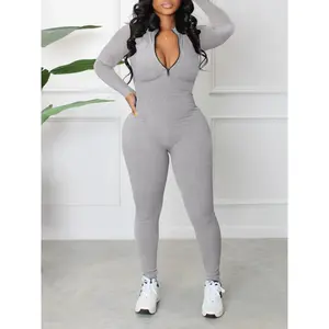Fashionable women’s zip-front deep V-neck long-sleeve fitted knit jumpsuit. Casual and fashionable jumpsuits are suitable for wearing in autumn and winter. It is comfortable and fashionable, very suitable for daily street sports.