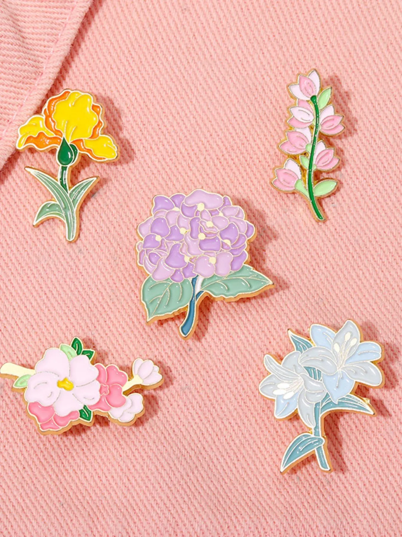 Mother's Day Gift Cute Flowers Brooch, Fashion Brooch for Women & Men, Enamel Pin for Backpacks, Jeans, Scarves, Hats Decoration, Trendy All-match & Exquisite Brooch for Gift, Fashion Accessory, Floral Brooch, Lapel Brooch