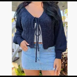 Women's Solid Long-Sleeve Tie-Front V-Neck Lantern-Sleeve Knitted Cardigan