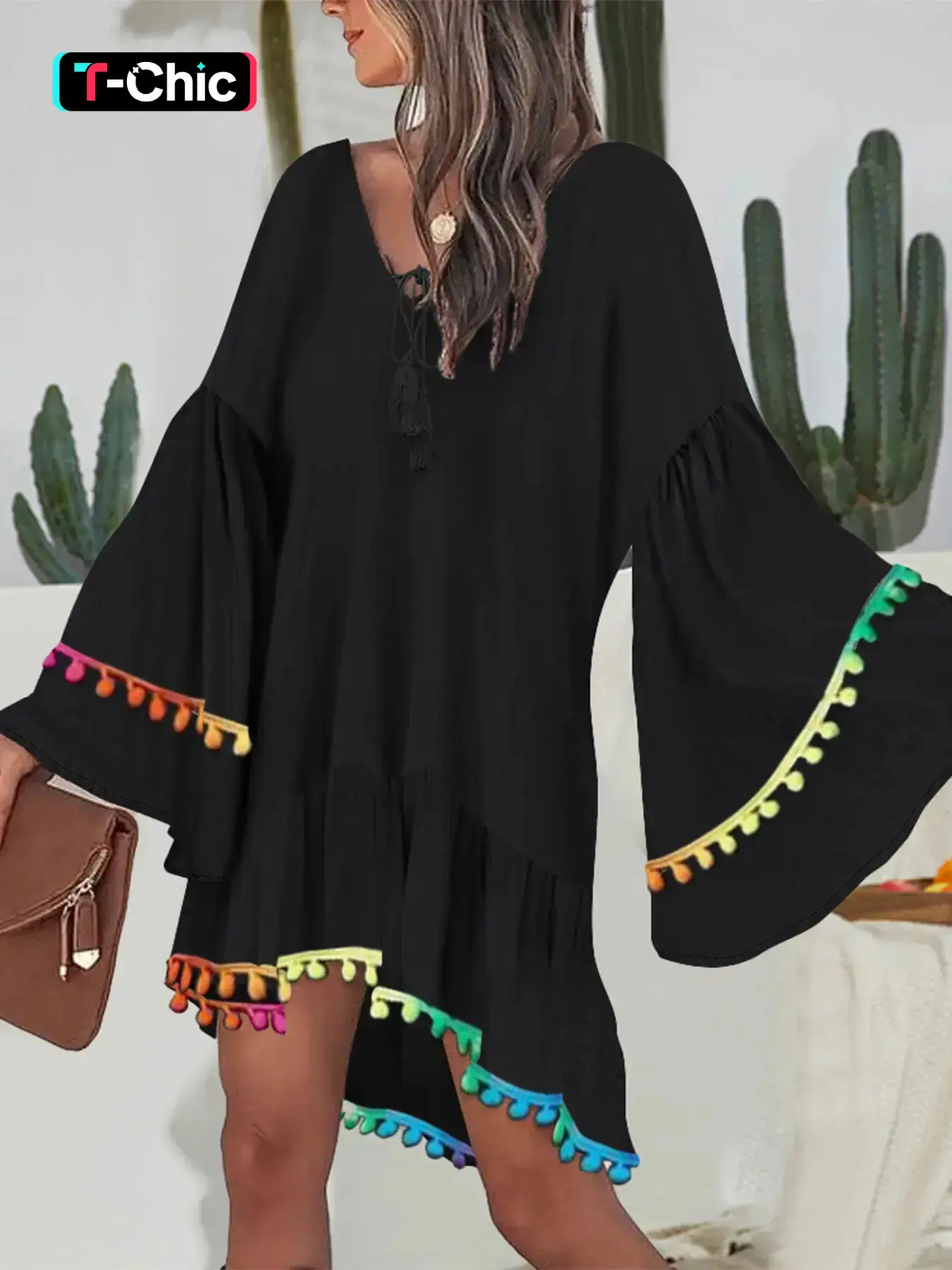 Women's colorful tassel ball stitching V-neck bell sleeve casual skirt, women's loose casual resort wear