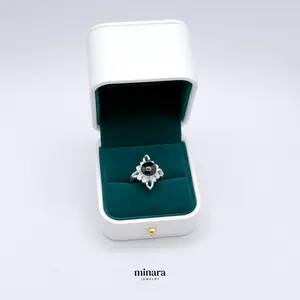 MINARA 950 Silver ANILLO NUDO ONIX