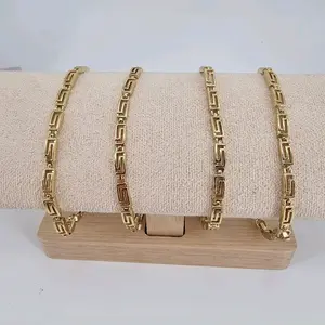 (BX2)14K Goldplated  bracelet with extension fit between 6 1/2 inch  to 7 1/2 inch  xp quality elegant .
