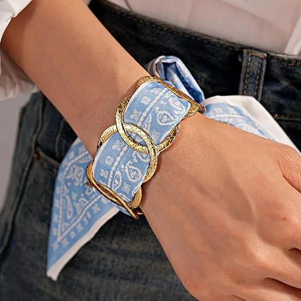 BloomWish S Hair Tie Bracelets for Women, Boho Gold Chain & Blue Paisley Scarf Bracelet, Adjustable Hair Tie Bracelets, Vintage Bohemian Western Bracelets for Festival Vacation Gift