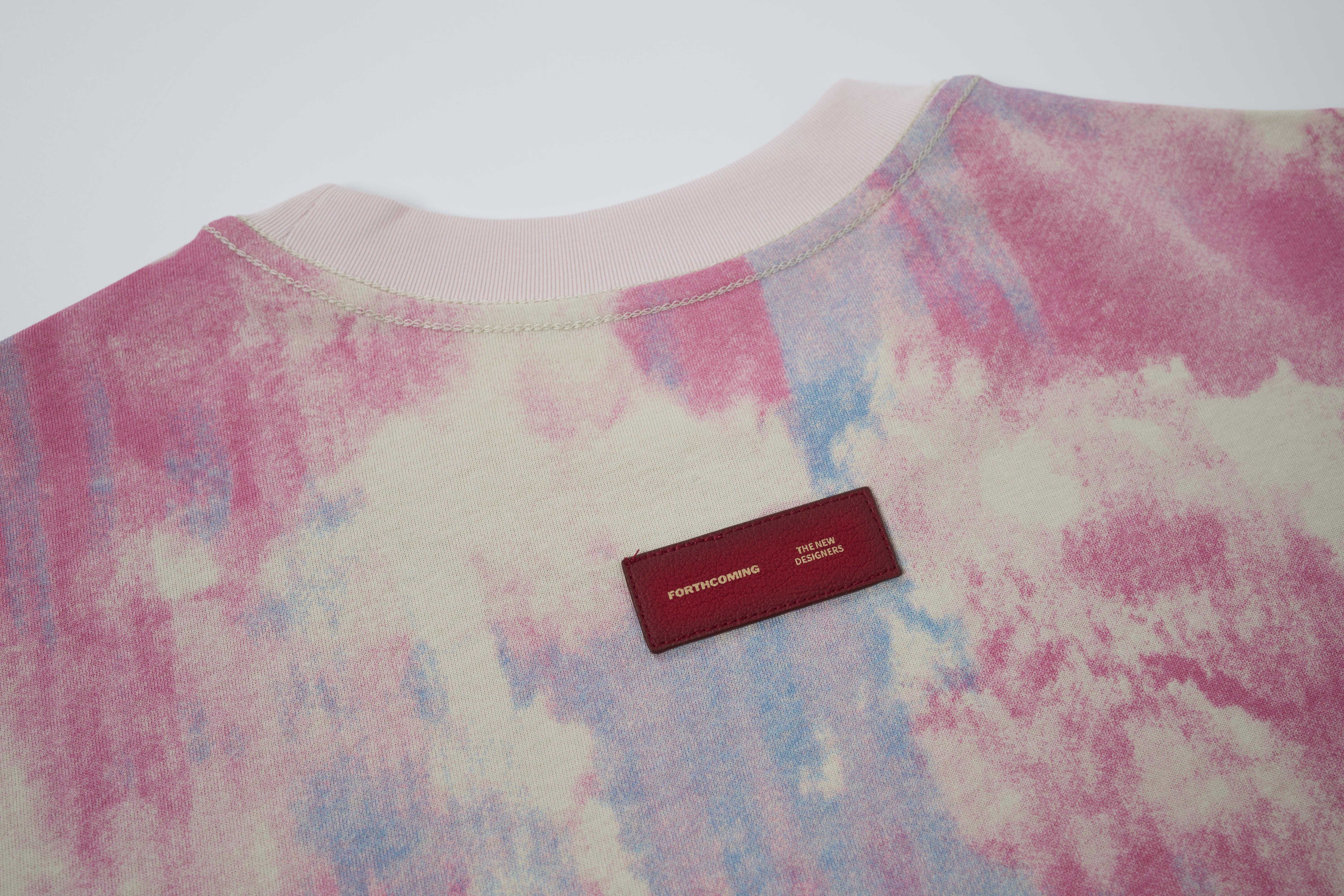 Flooo 2026 New Drop Women's T-shirt, new design with wash color, casual and oversize style, great for summer outfit.