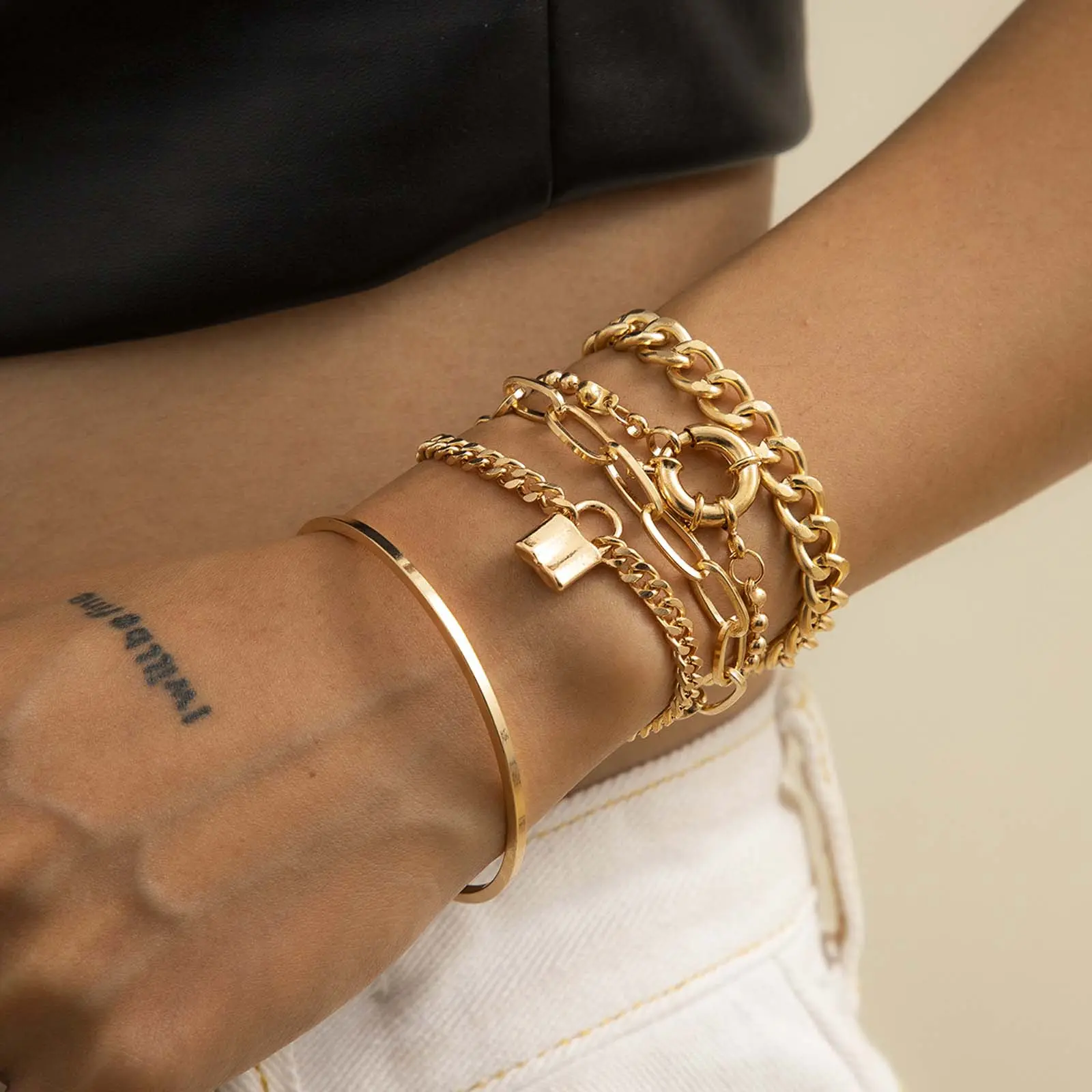 Female Synthetic Gemstone Chunky Charm Mix-and-Match Bracelet Set - Punk Aesthetics, Geometric Details, Round Lock Clasp, Daily Everyday Wear Hand Jewelry Accessory, Chunky Charms, Multi-Bracelets, Mix Pieces For Your Unique Vibe, Round Lock Charms