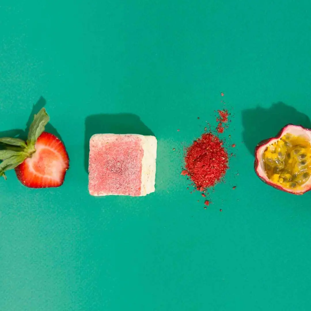 Malvi Passion Fruit Marshmallow 4-Pack - Tartly Tropical, All-Natural Marshmallow Topped with Freeze Dried Raspberry Powder - Sweet & Sour Fluffy Candy Snack Bonbon Sunflower