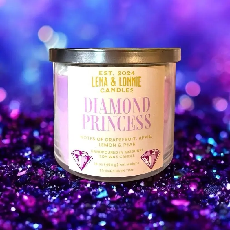 DIAMOND PRINCESS CANDLE, 16oz Soy Candle | Fruity & Floral Scent | Heart Shaped | Hand Poured | Best Gift for Her, Mother's Day, Wife