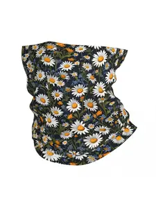 Unisex Daisy Floral Neck Gaiter, Cute White Flower Print Face Scarf, Face Cover, Summer Botanical Bandana Mask