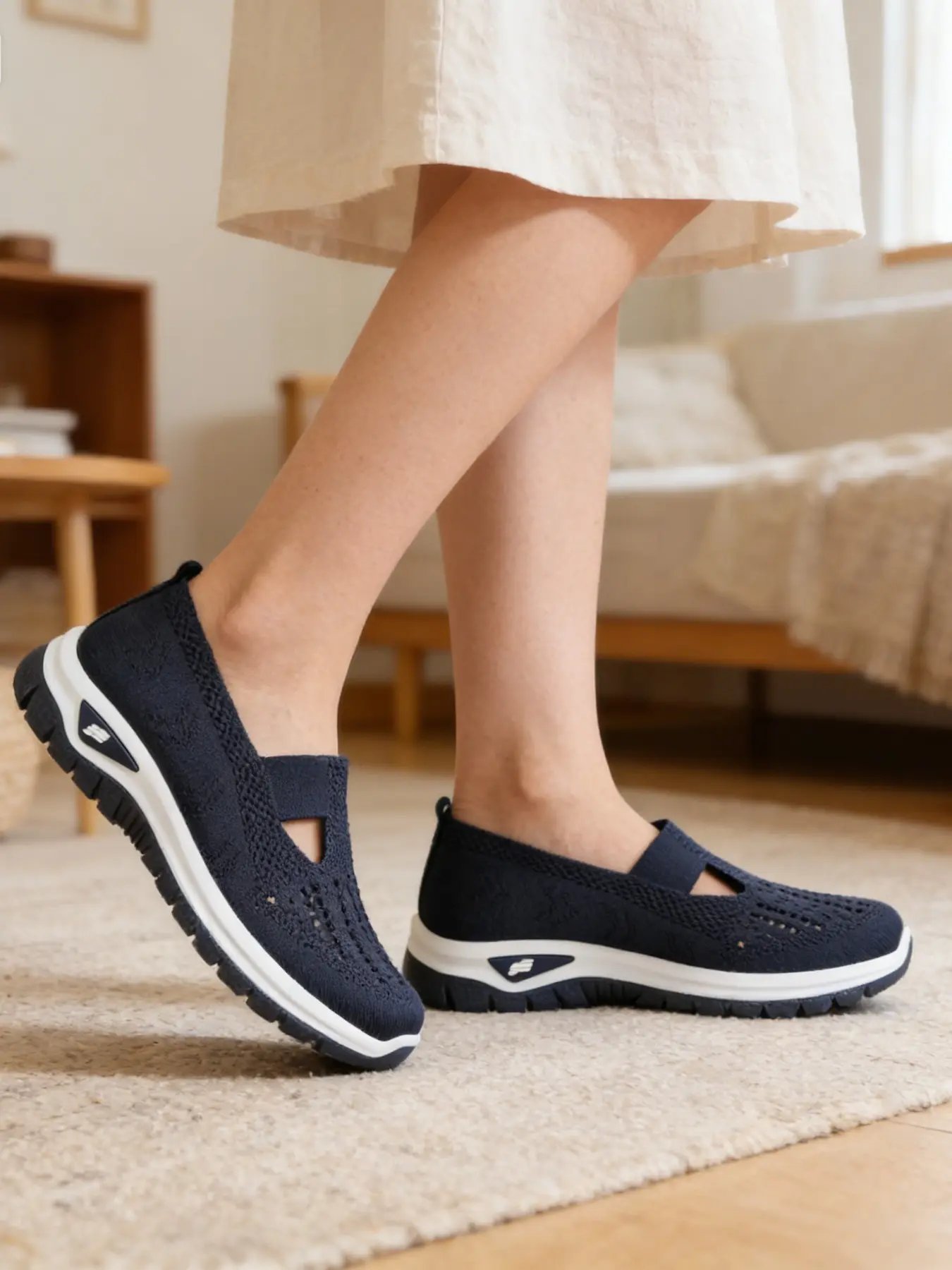 2026 Women's Breathable Slip-On Orthopedic Walking Shoes, Knit Casual Summer Shoes, Easy-Wear Lightweight Design for Everyday Comfort