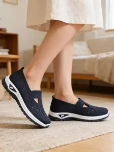 2026 Hot Selling Lazy Person's Convenient and Easy-to-Wear Super Knit Women's Breathable Slip-On Orthopedic Walking Shoes for Middle-Aged and Elderly Casual Summer Shoes