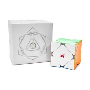 X-Man Wingy Skewb V2 (Magnetic)