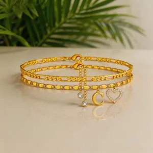 Initial Letter Heart Anklet – Adjustable Gold-Plated Waterproof Tarnish-Resistant Foot Chain Jewelry for Women & Girls, Personalized Initial Charm Anklet with Love Heart, Perfect Summer Beach Fashion, Everyday Wear or Romantic Gift