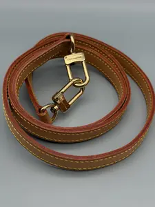 Pre-owned Louis Vuitton Leather Bag Accessories Non Adjustable Vachetta Strap with Gold Hardware and Classic Design