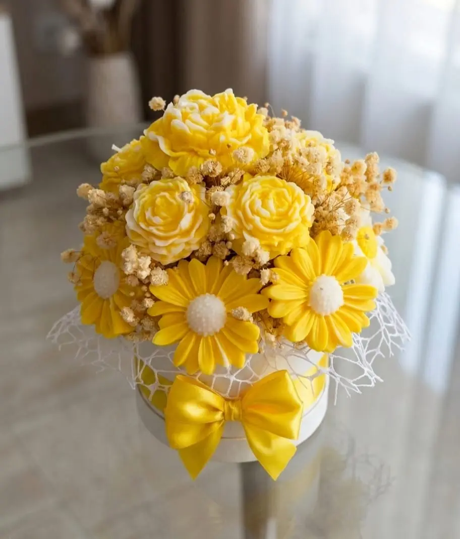 CLASSIC BOUQUET (15 piece set) HANDMADE CANDLE