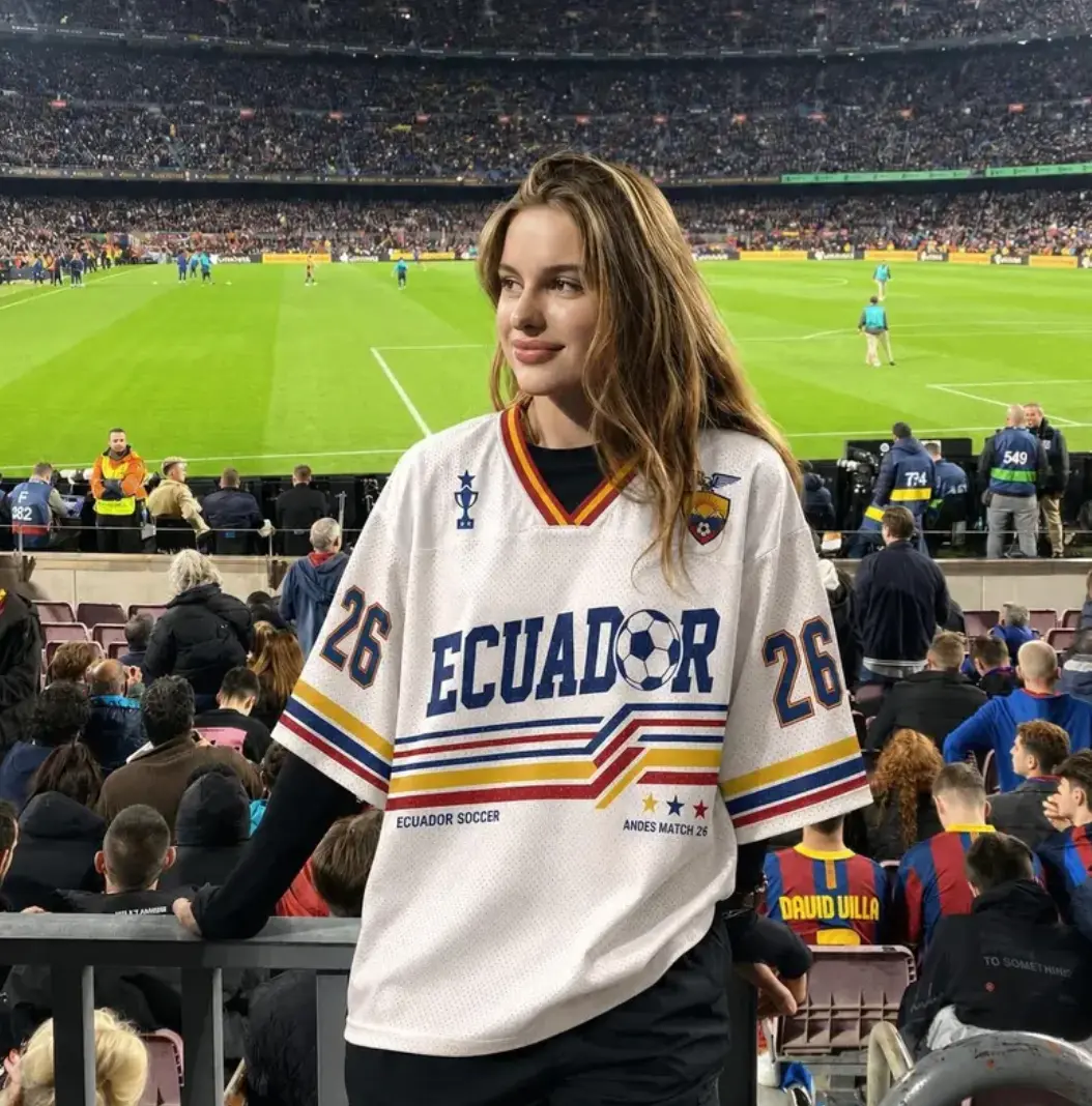 [Custom any Request] Custom All Country Ecuador Soccer Unisex Jersey Shirt, Retro Football Jersey, Personalized Name & Number Soccer Top, WC 2026 Fan Apparel, Unisex Game Day Gift Jersey, Soccer Fan Gift for Men and Women, Menswear Womenswear