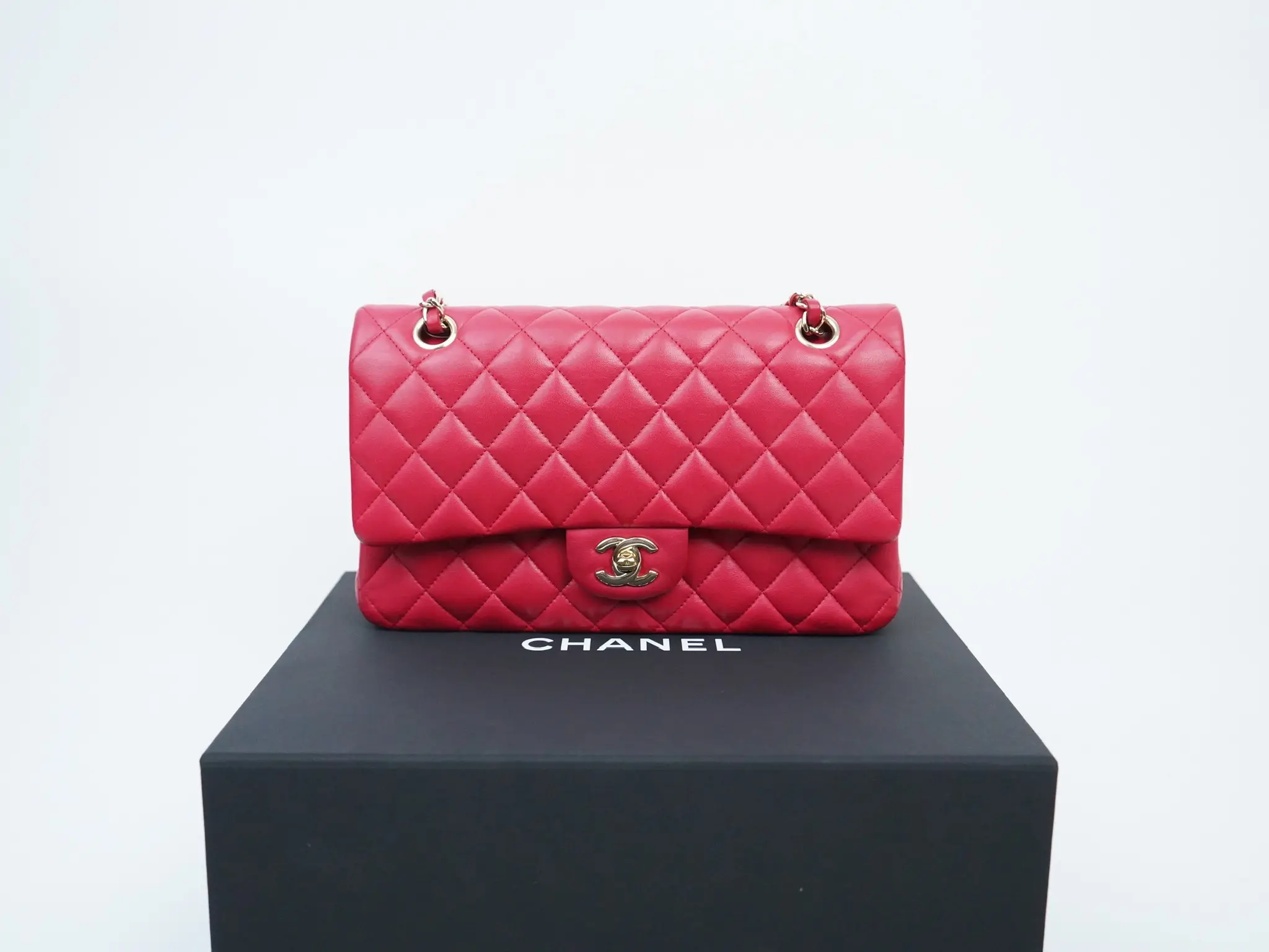 Pre-owned CHANEL lambskin Shoulder Bags Quilted Medium Classic Double Flap Pink