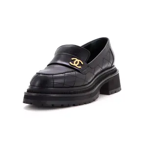Pre-owned Chanel Women's CC Loafers Quilted Leather by Rebag