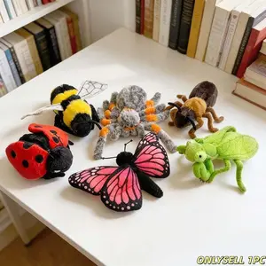 Cute Realistic Insect Plush Toys, Soft Stuffed Butterfly, Bee, Spider, Mantis, Ant & Beetle Dolls, Kawaii Bug Plushies for Kids, Stuffed Animal Gift, Halloween Decor